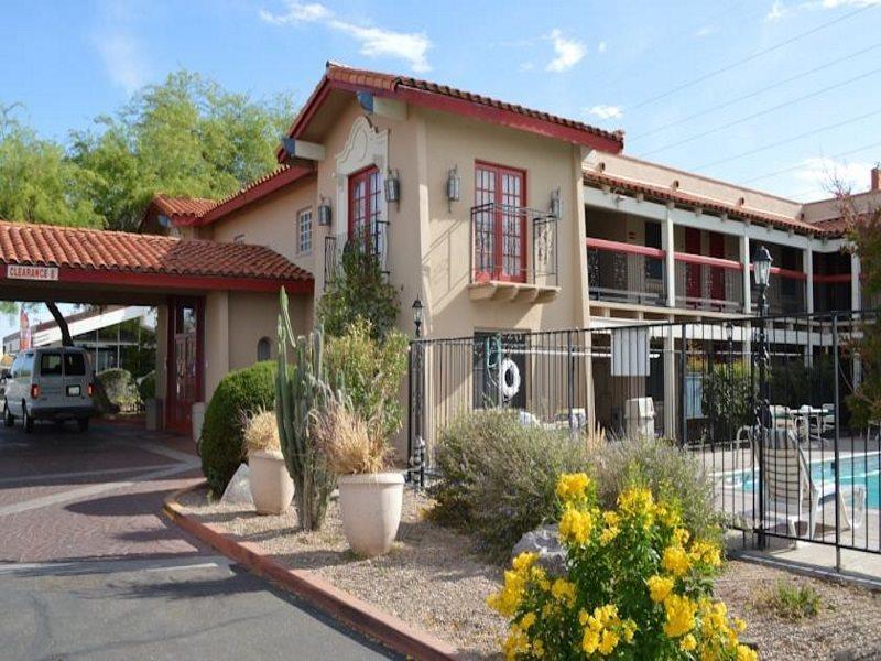 Days Inn By Wyndham Tucson City Center Zewnętrze zdjęcie