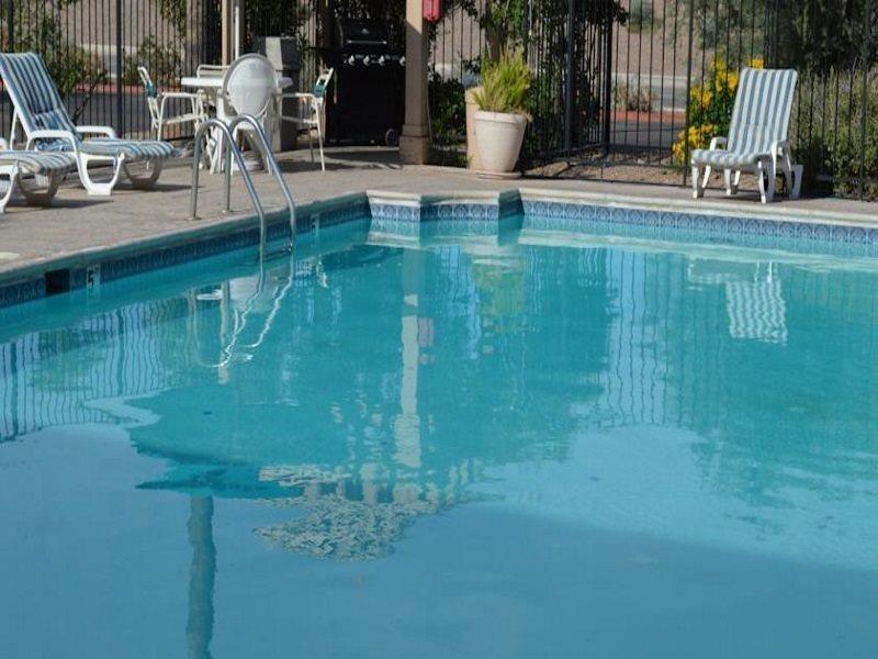 Days Inn By Wyndham Tucson City Center Zewnętrze zdjęcie